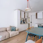 Parisian Cosy 1Bd Apart For 2